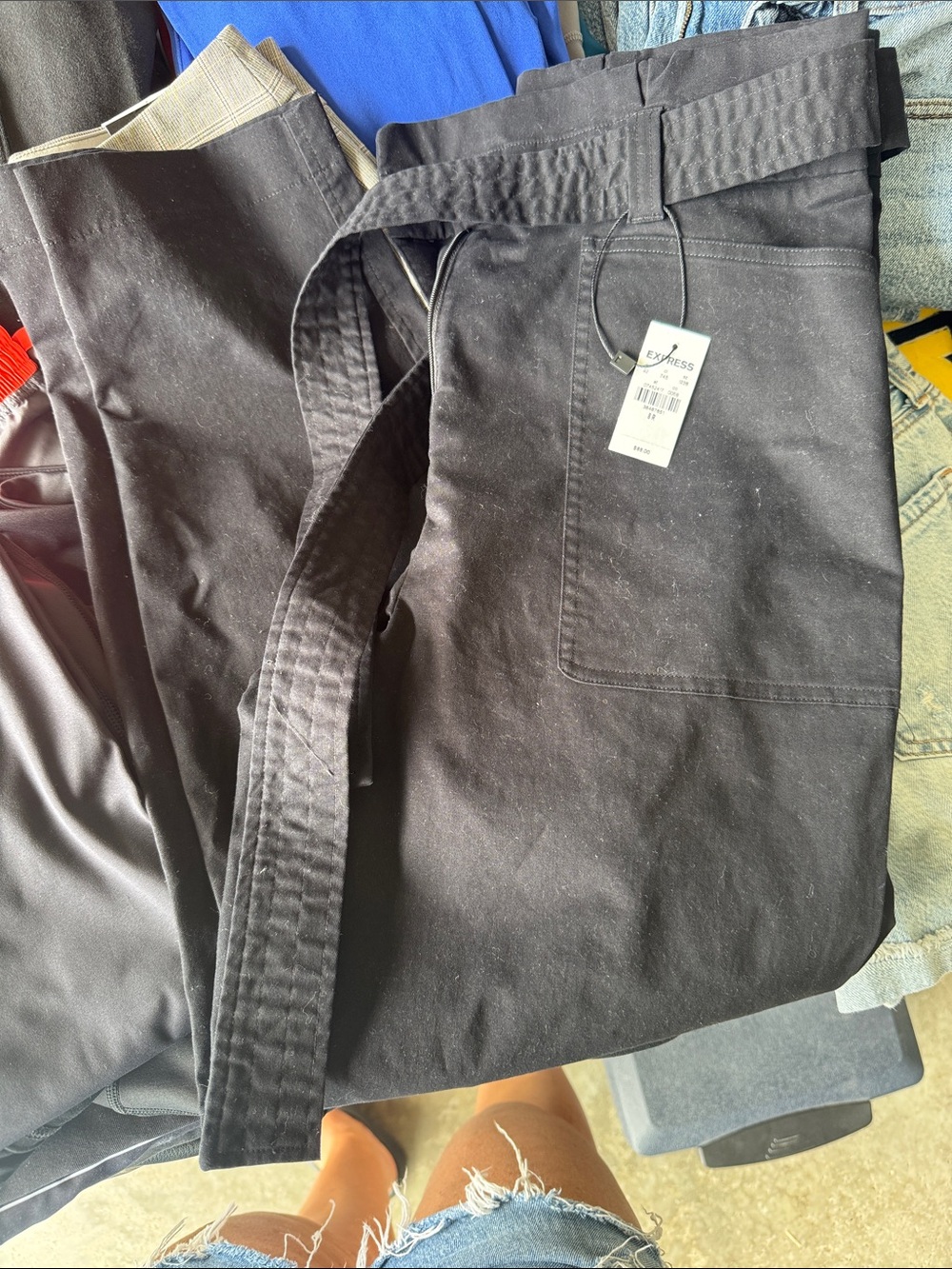 Express Black Ankle-Length Self-Tie Pants
